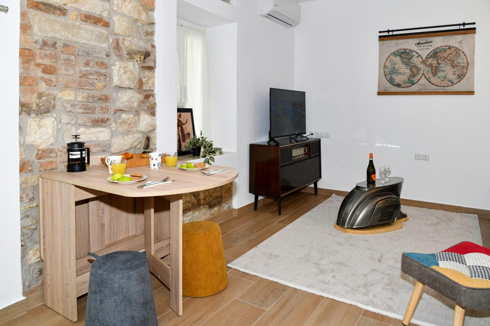 Captain Theo'S Modern Apartment Maria Lefkimmi  Esterno foto